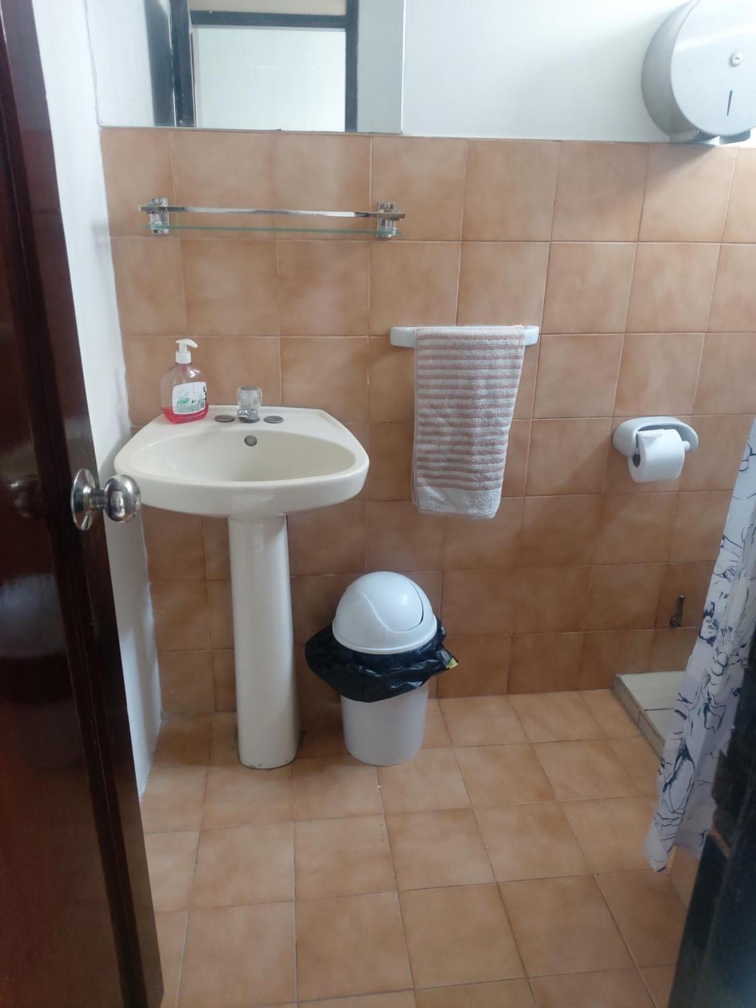 Global Family Backpackers Hostel Lima Ngoại thất bức ảnh