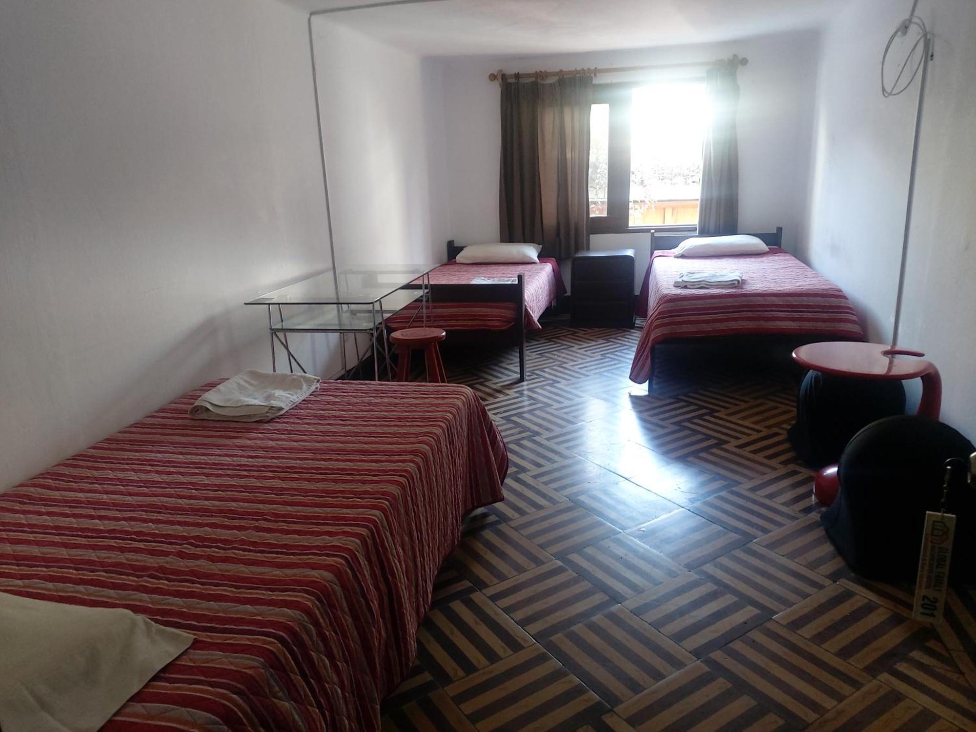 Global Family Backpackers Hostel Lima Ngoại thất bức ảnh